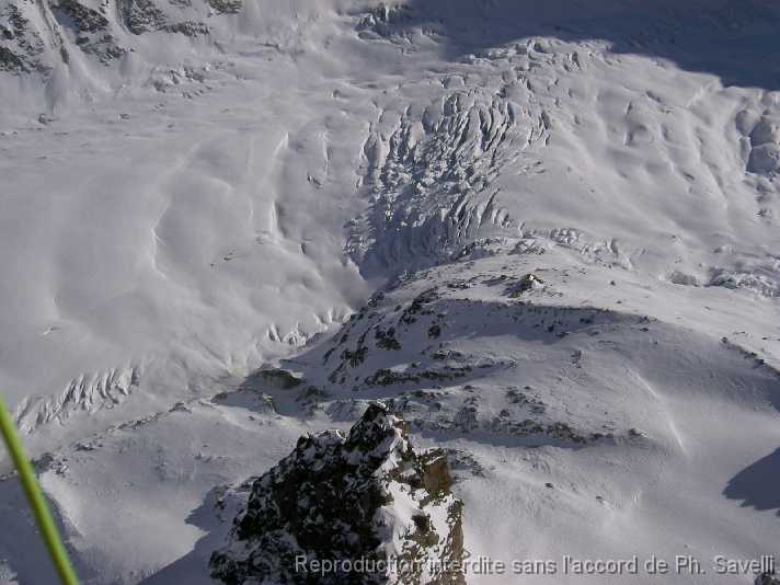 PICT2788 Le refuge du Requin 1000 m plus bas
