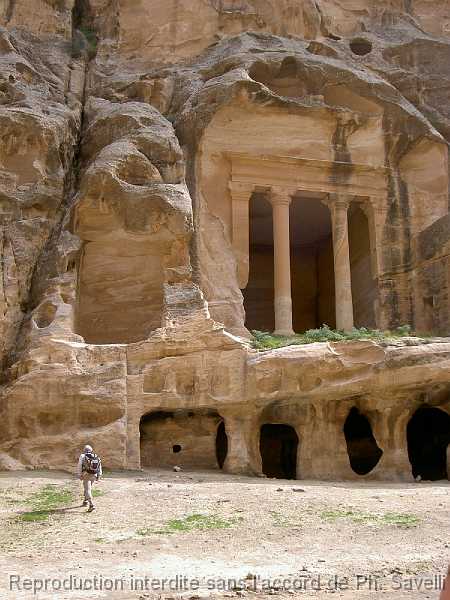 PICT2841 Tombeaux  Little PETRA